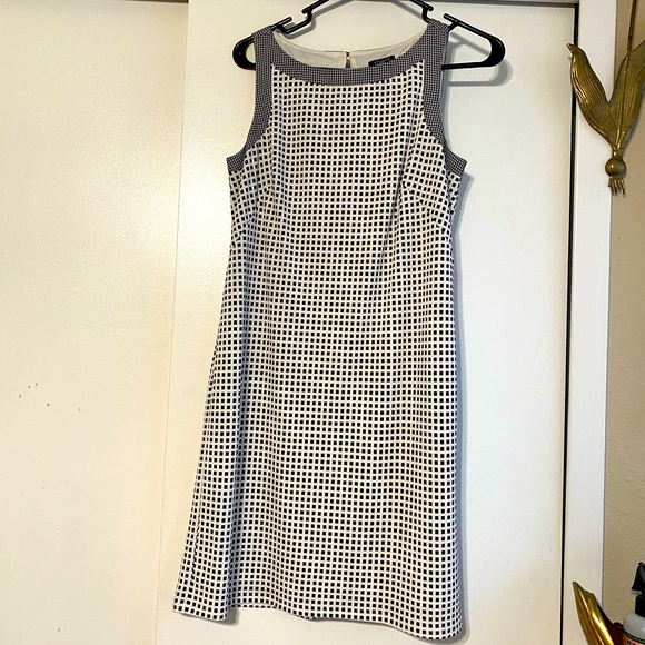 Ann Taylor Dresses & Skirts - Ann Taylor Sophisticated A-line Dress. SP